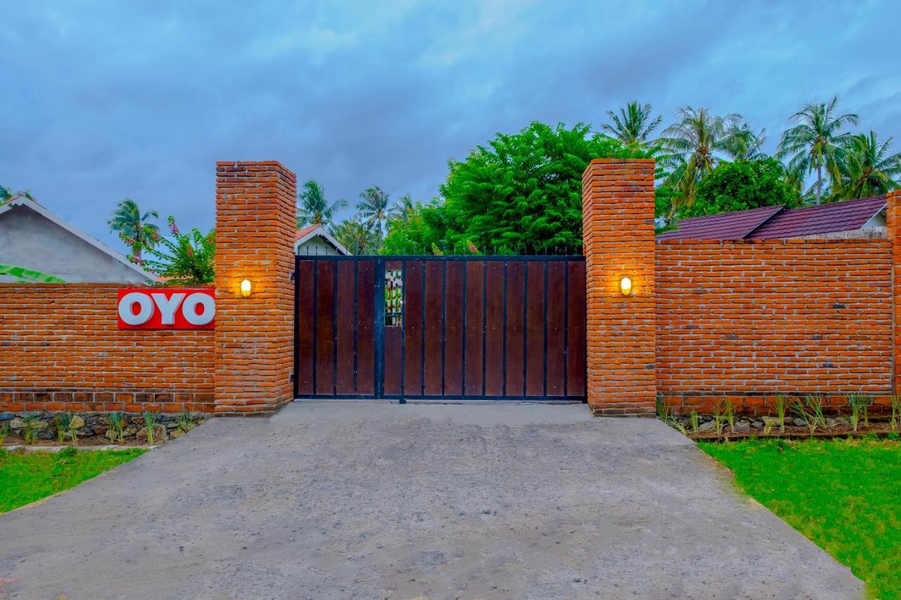 OYO 2864 Mangsit Garden Homestay Luaran gambar
